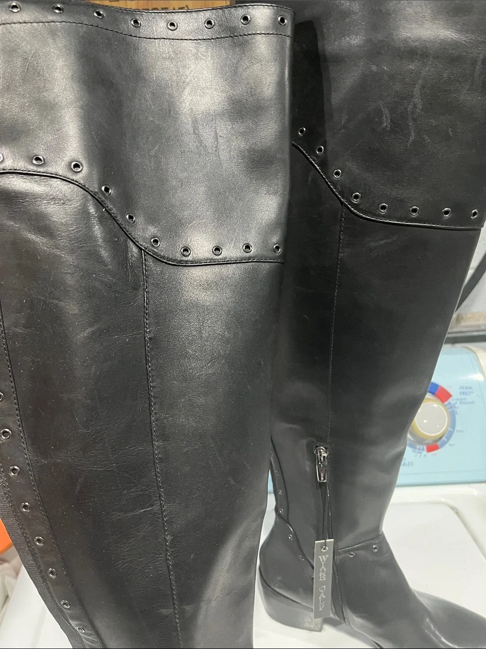 Vince Camuto Women's 8 wide calf Tall Black Riding Boots with Stud bestan